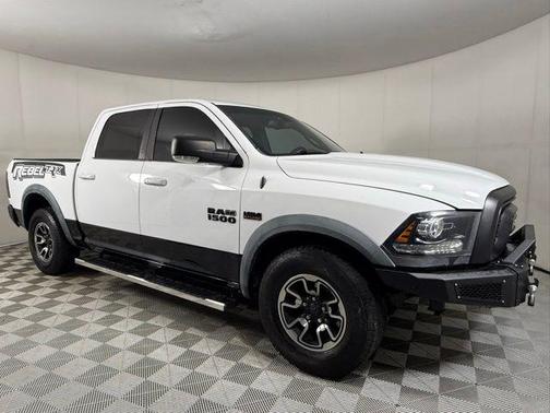 Bright White Clearcoat 2016 RAM 1500 Rebel