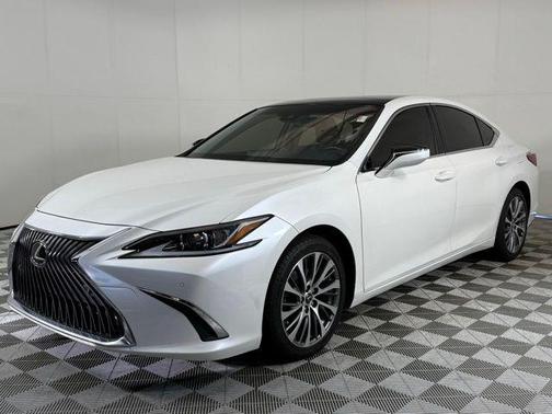 Eminent White Pearl 2019 Lexus ES 350 Base