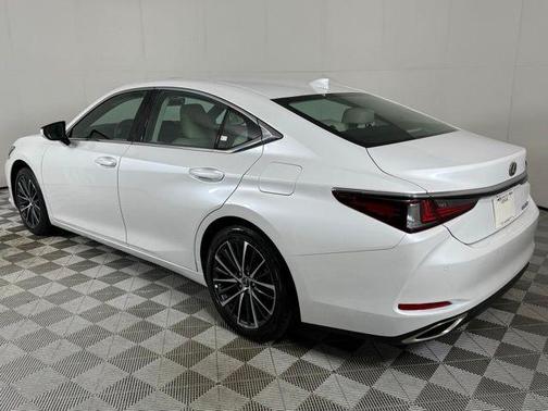 2025 Lexus ES 350 Base