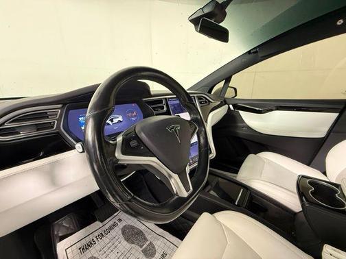 2016 Tesla Model X 90D