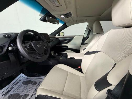2024 Lexus ES 350 350