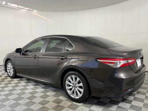 Brown Stone 2018 Toyota Camry LE