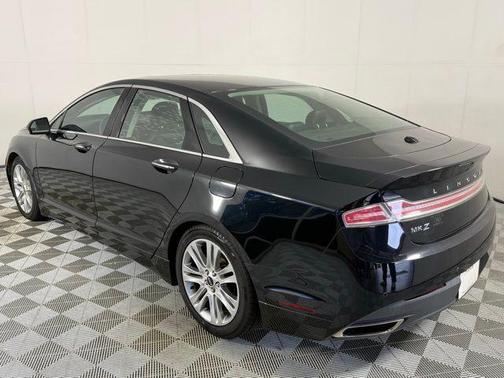 2016 Lincoln MKZ Base