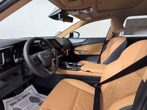 2025 Lexus NX 450h+ Luxury