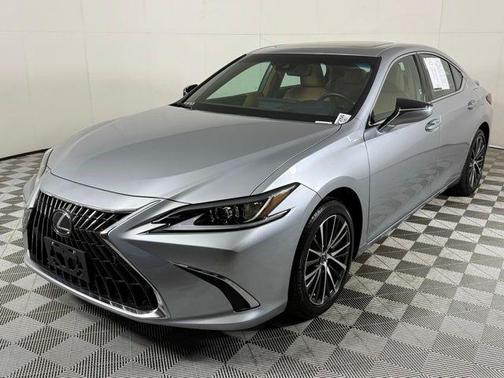 2024 Lexus ES 300h Base