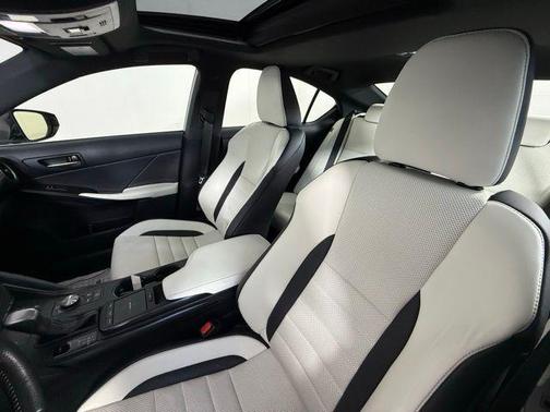 2022 Lexus IS 350 Base