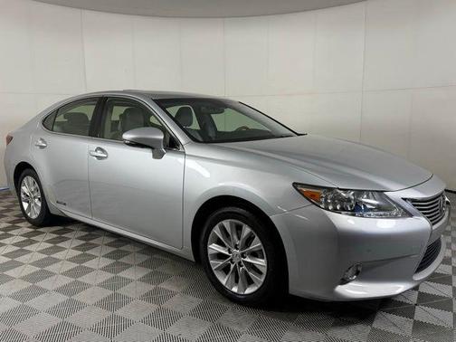 2013 Lexus ES 300h Base