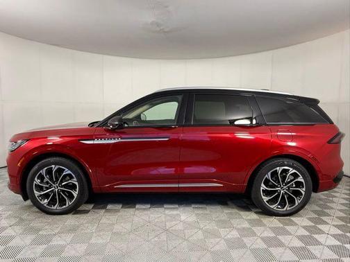 2024 Lincoln Nautilus Reserve