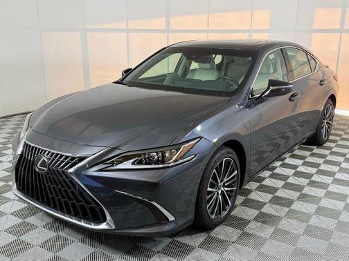 2025 Lexus ES 300h Base
