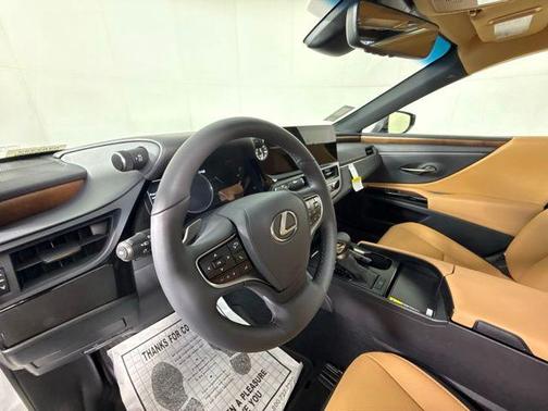 2025 Lexus ES 350 Base