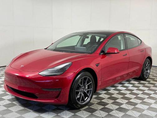 2021 Tesla Model 3 Standard Range Plus