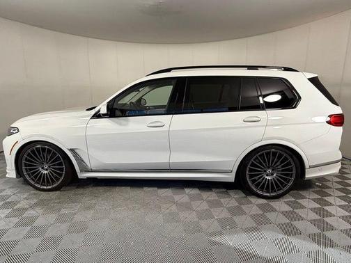 2022 BMW ALPINA XB7 ALPINA XB7