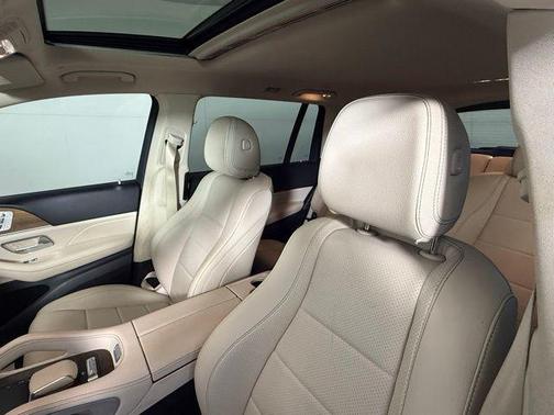 2021 Mercedes-Benz GLS 450 4MATIC