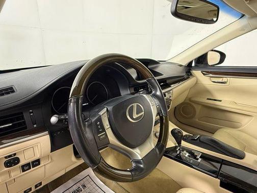 2014 Lexus ES 350 Base