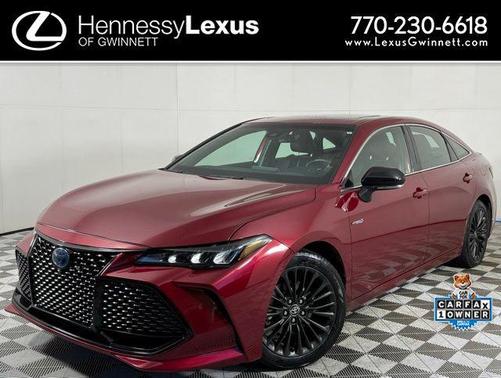 2020 Toyota Avalon Hybrid XSE
