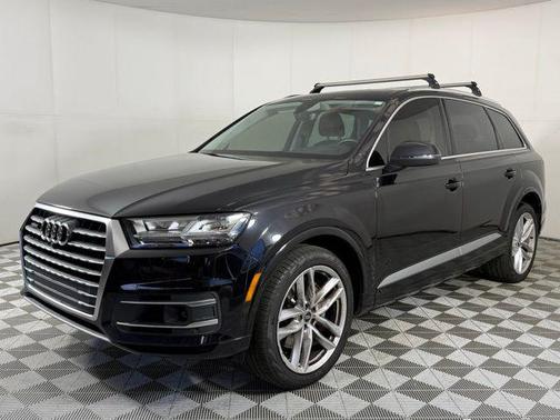 Night Black 2018 Audi Q7 3.0T Prestige