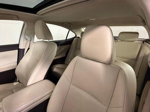 2017 Lexus ES 350 Base