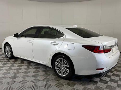 2017 Lexus ES 350 Base