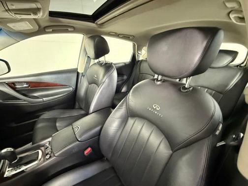 2010 INFINITI EX35 Journey