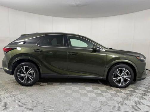 Nori Green Pearl 2023 Lexus RX 350 Premium