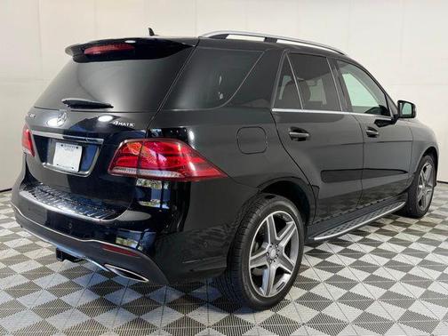 2017 Mercedes-Benz GLE 400 Base 4MATIC