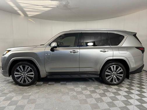 2024 Lexus LX 600 Luxury