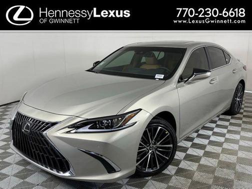 2025 Lexus ES 300h Base