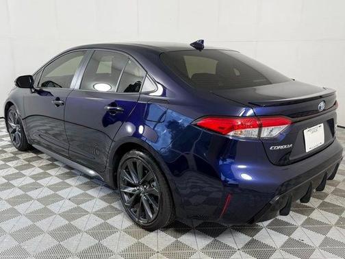 2023 Toyota Corolla Hybrid SE