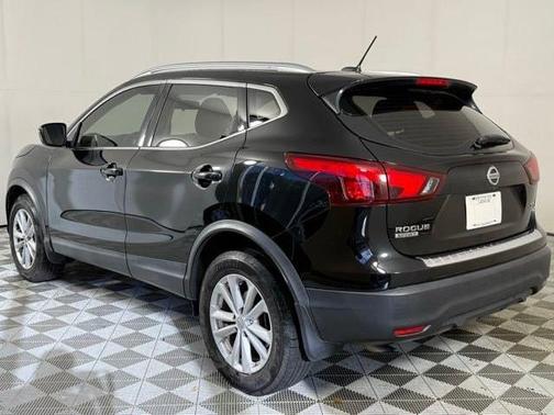 2018 Nissan Rogue Sport SV