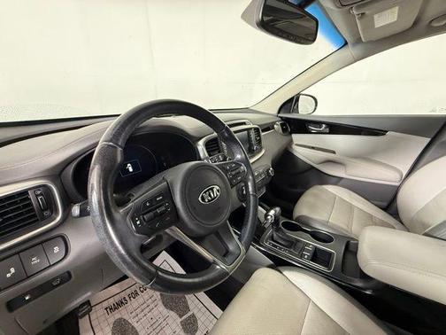 2016 Kia Sorento SX