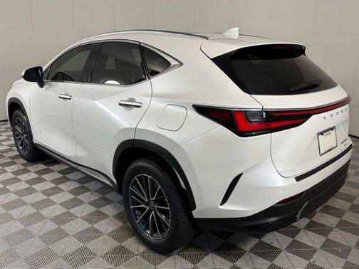 2025 Lexus NX 350h Luxury