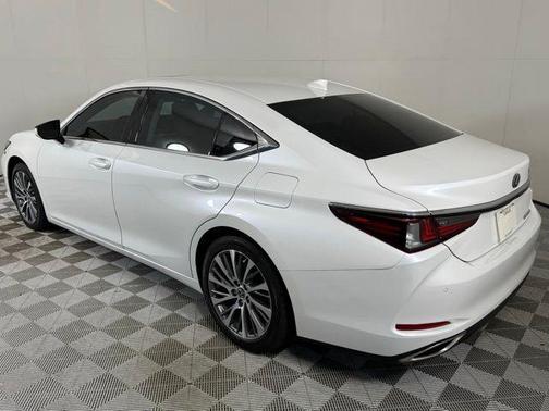 2020 Lexus ES 350 Base