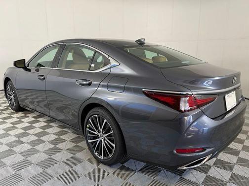 2025 Lexus ES 350 Base
