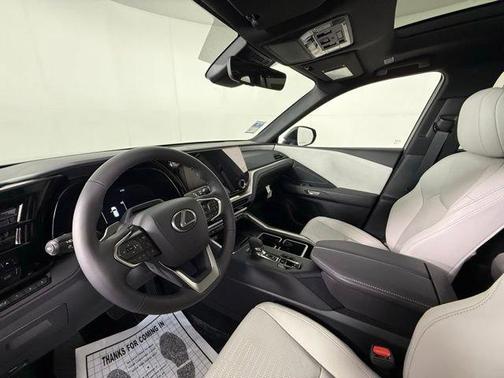 2025 Lexus TX 350 Premium