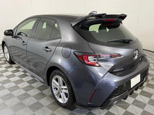 2021 Toyota Corolla Hatchback SE