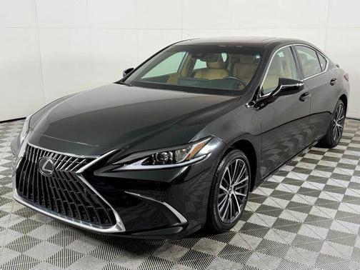2024 Lexus ES 300h F SPORT Design