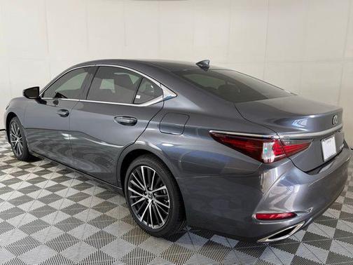 2025 Lexus ES 350 Base