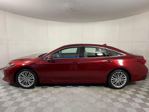 2022 Toyota Avalon Limited