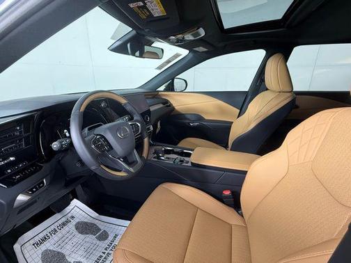 Iridium 2026 Lexus RX 450h+ Base