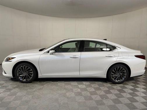 2025 Lexus ES 350 Ultra Luxury