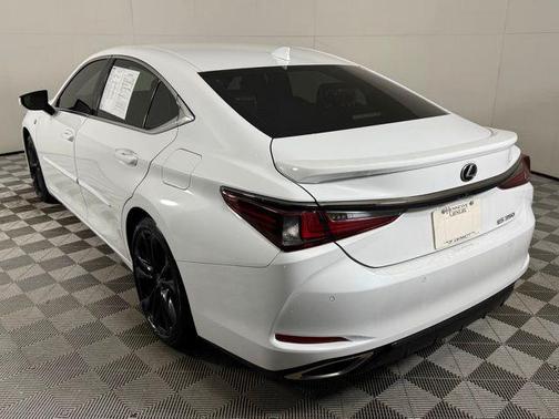 2022 Lexus ES 350 F Sport