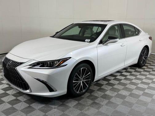 2025 Lexus ES 300h Base