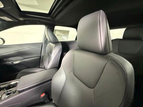 Iridium 2026 Lexus RX 350 F SPORT Design