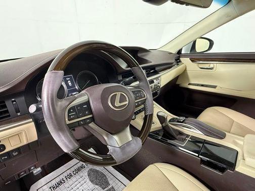 2017 Lexus ES 350 Base