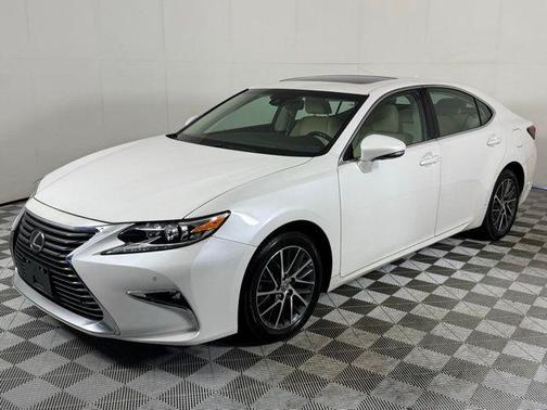 2017 Lexus ES 350 Base