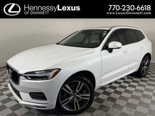 2021 Volvo XC60 T5 Momentum
