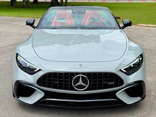 2022 Mercedes-Benz AMG SL 63 Base