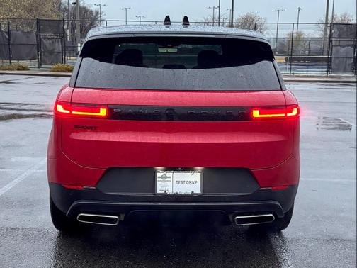 2024 Land Rover Range Rover Sport SE
