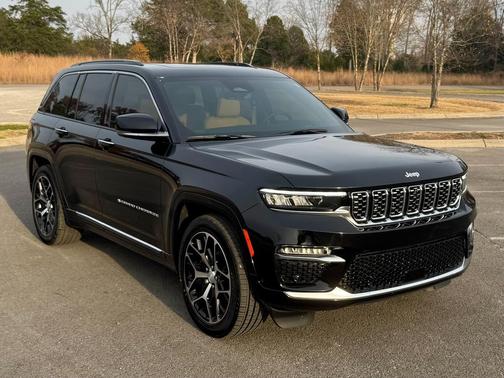 2025 Jeep Grand Cherokee Summit