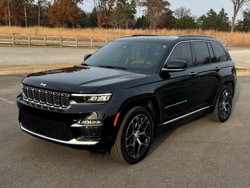 2025 Jeep Grand Cherokee Summit
